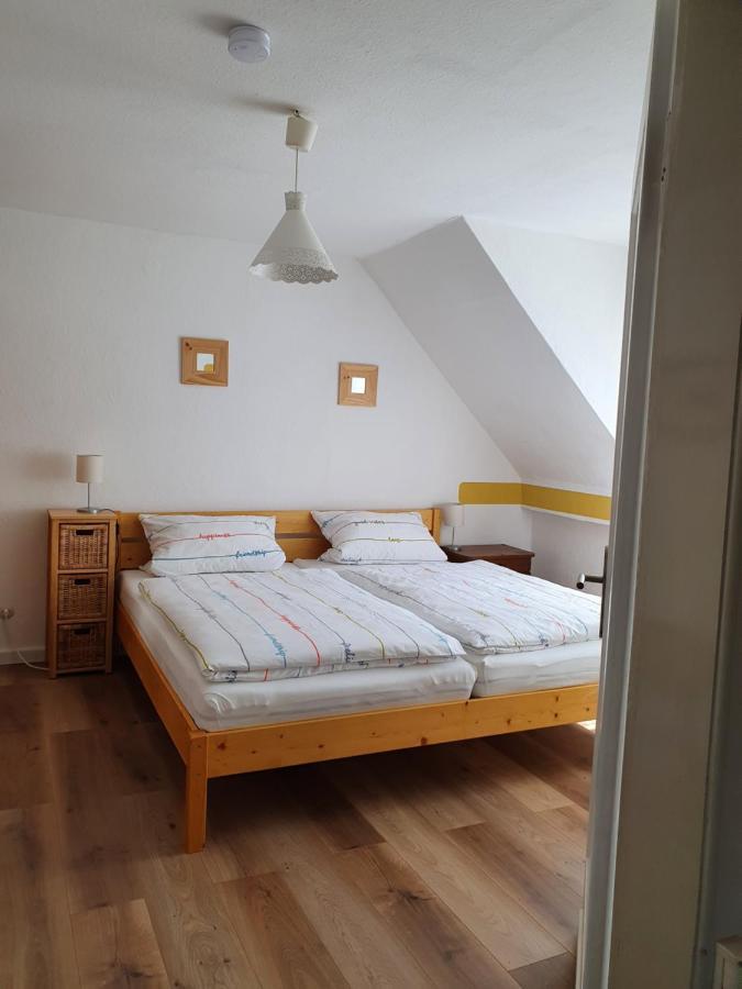 Villa Haus Zwanzig à Weisel Extérieur photo