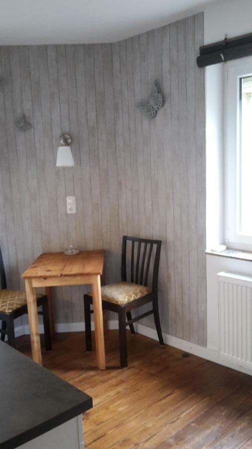 Villa Haus Zwanzig à Weisel Extérieur photo